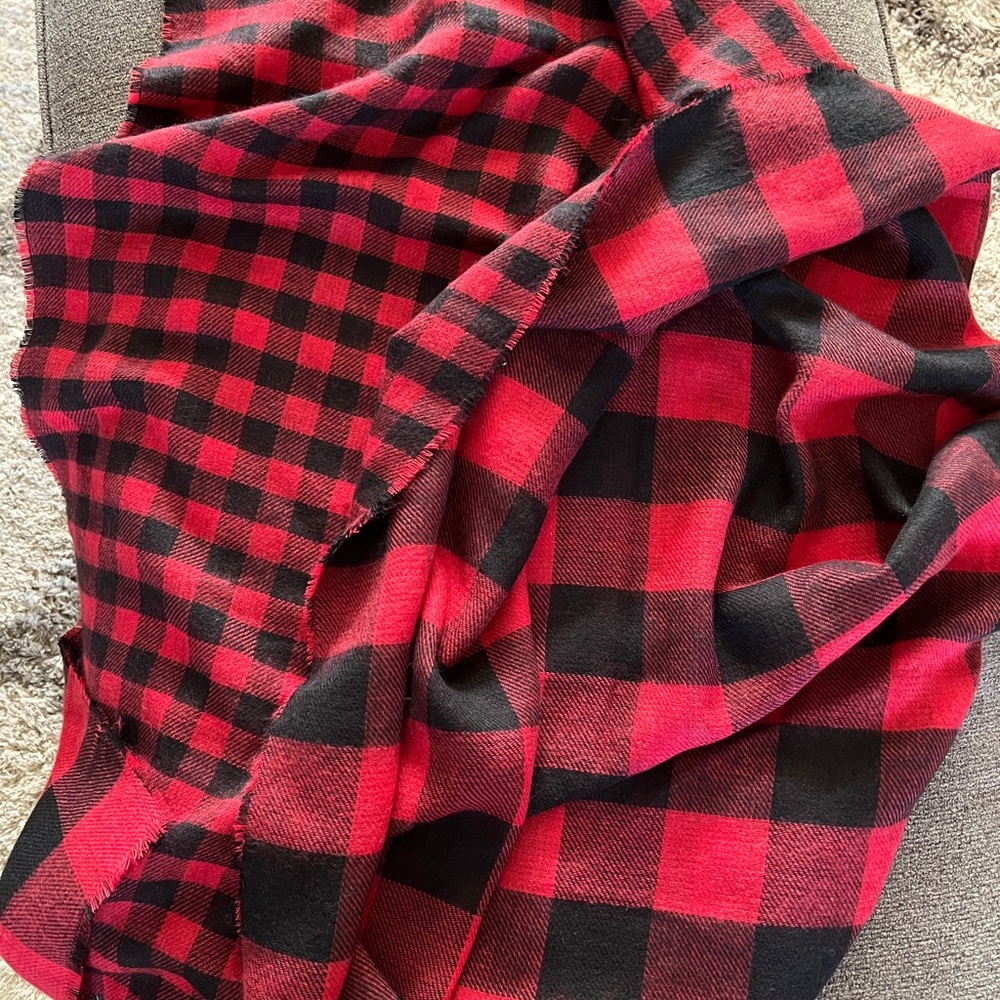 Red and Black Buffalo Plaid Blanket Scarf 🧣